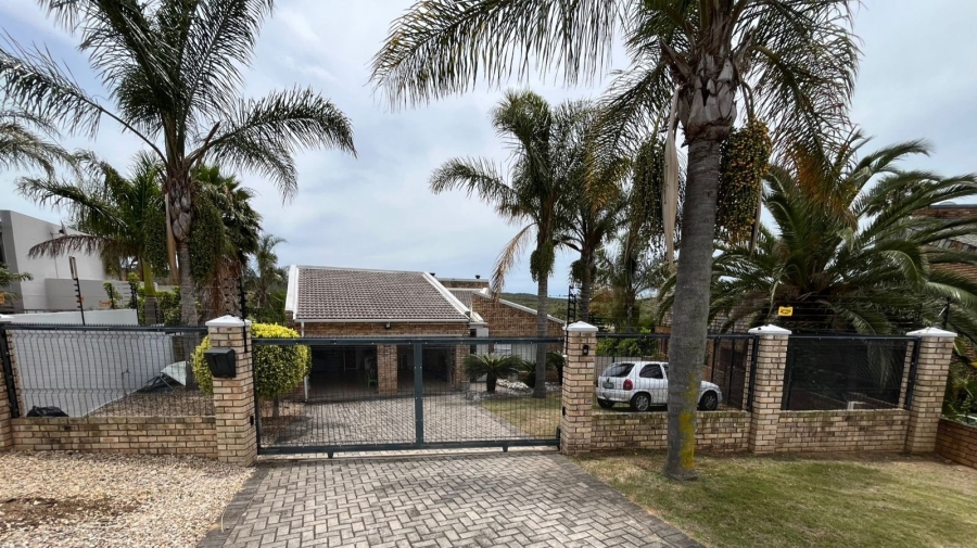 3 Bedroom Property for Sale in Vanes Estate Eastern Cape
